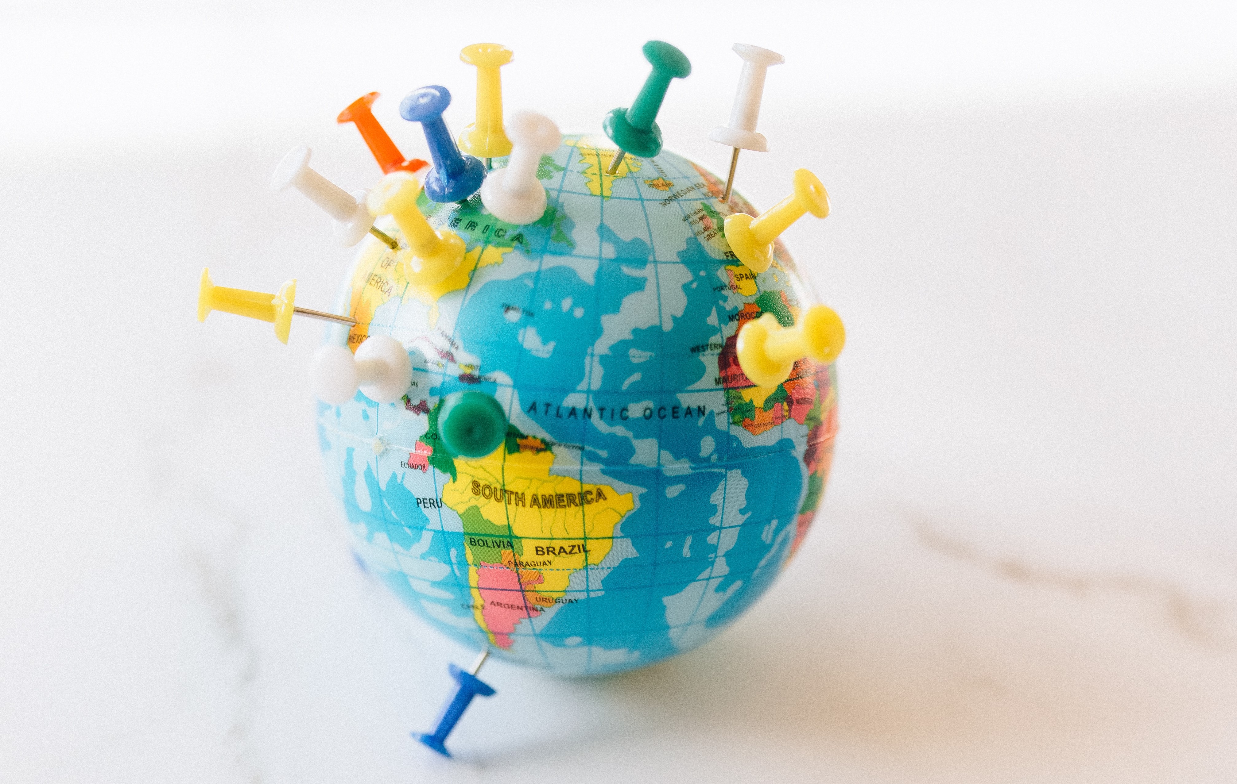 Europe and APAC advertising: equities overtake fixed income