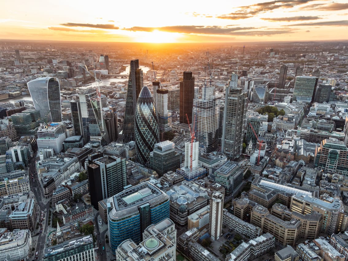 UK institutional investors favour local asset managers
